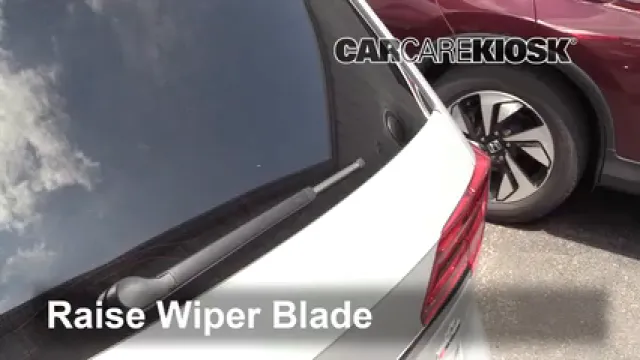 2018 Volkswagen Atlas SE 3.6L V6 Balais essuie-glace arrière Changer les balais des essuie-glace